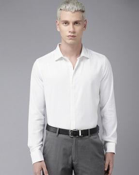 slim fit shirt with spread collar