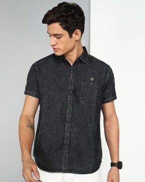 slim fit shirt with spread-collar