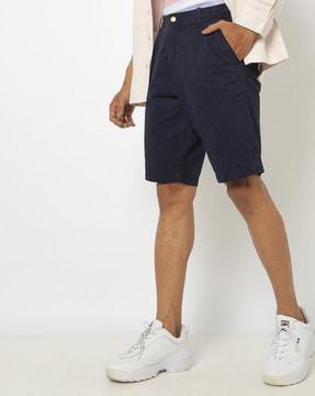 slim fit shorts with insert pockets