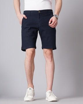 slim fit shorts with insert pockets