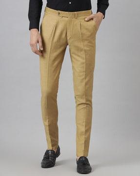 slim fit single-pleat chinos