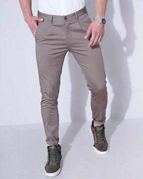 slim fit single-pleat chinos