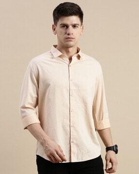 slim fit spared collar shirt