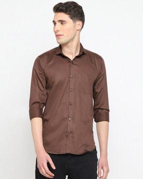 slim fit spread-collar shirt