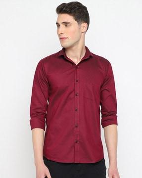 slim fit spread-collar shirt