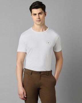 slim fit t-shirt with placement logo print