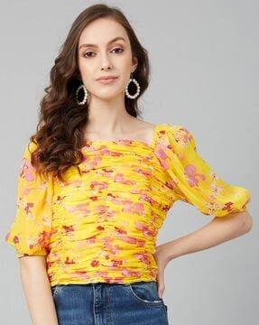 slim fit top with floral print