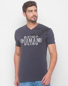 slim fit typographic print v-neck t-shirt