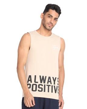 slim fit typography print crew-neck t-shirt