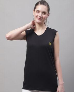 slim fit v-neck t-shirt with logo print