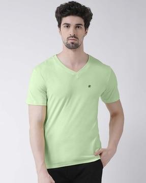 slim fit v-neck t-shirt