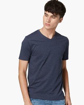 slim fit v-neck t-shirt