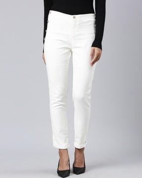 slim jeans with insert pockets