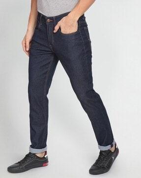 slim tapered fit jeans