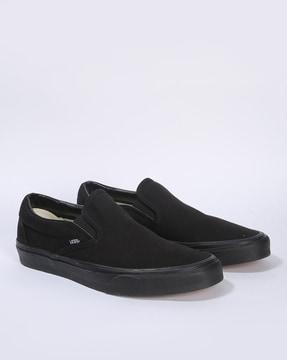 slip-on sneakers with placement logo print