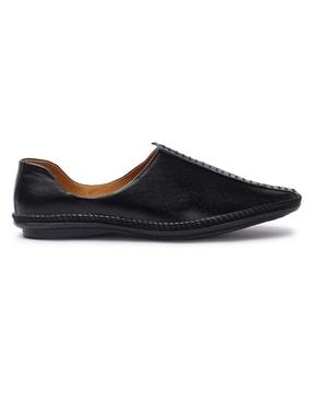 slip-on style flat heels loafers
