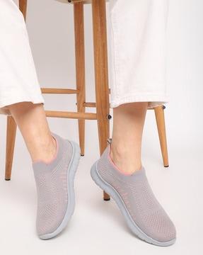 slip-on casual shoes