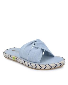 slip-on flat sandals with knot