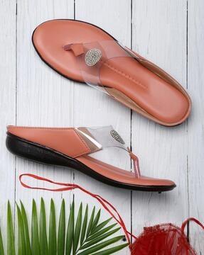 slip-on flat sandals with open toe shape