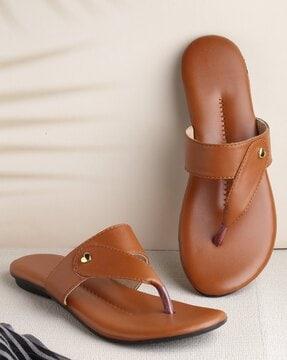 slip-on flat sandals with open toe shape