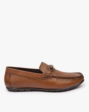 slip-on formal shoes with metal accent