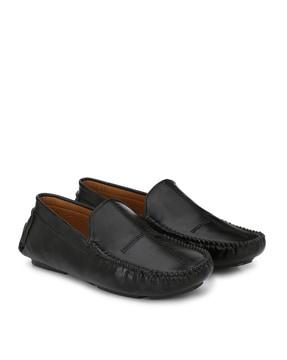 slip-on loafers with braided detail