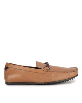 slip-on loafers with metal accent