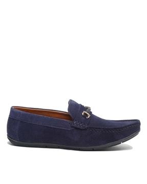 slip-on loafers with metal accent