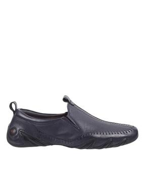 slip-on loafers with stitch accent