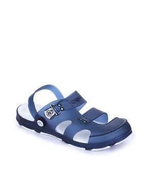 slip-on sandals with flat heel