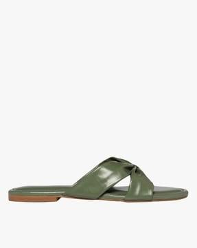 slip-on sandals with knot accent