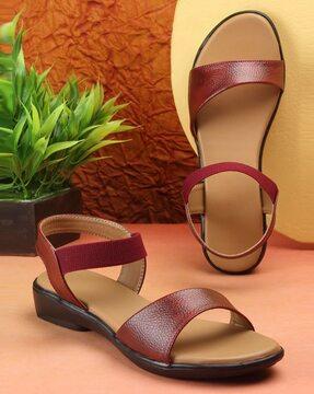 slip-on sandals with open toes shape