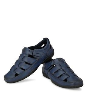 slip-on sandals with velcro fastening