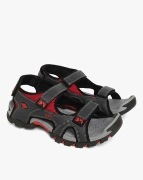 slip-on sandals with velcro fastening