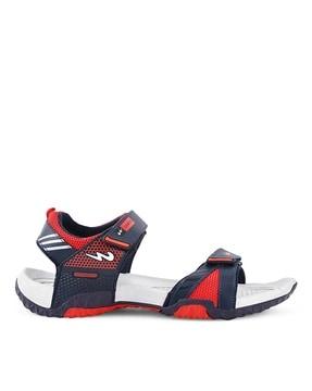 slip-on sandals with velcro fastening