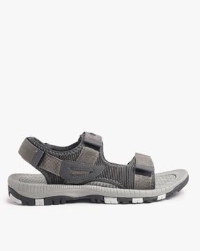 slip-on sandals with velcro fastening