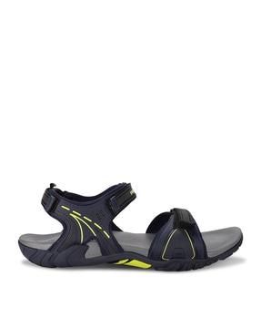 slip-on sandals with velcro fastening