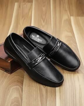 slip-on shoes with pu upper