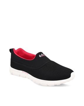 slip-on sports shoes