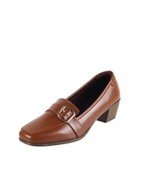 slip-on square-toe heeled shoes