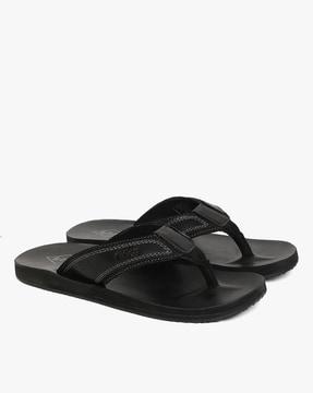 slip-on thong-strap flip-flops