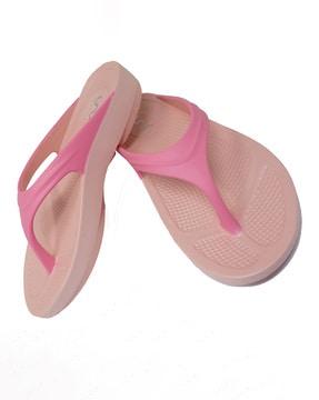 slip-on thong-strap flip-flops