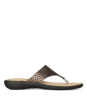 slip-on thong strap sandals