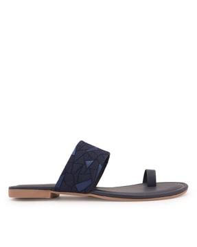 slip-on toe-ring flat sandals