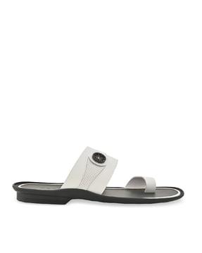 slip-on toe-ring sandals