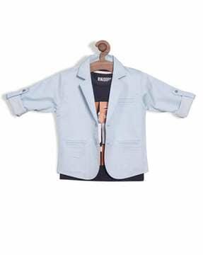 smart fit single-breasted blazer with t-shirt