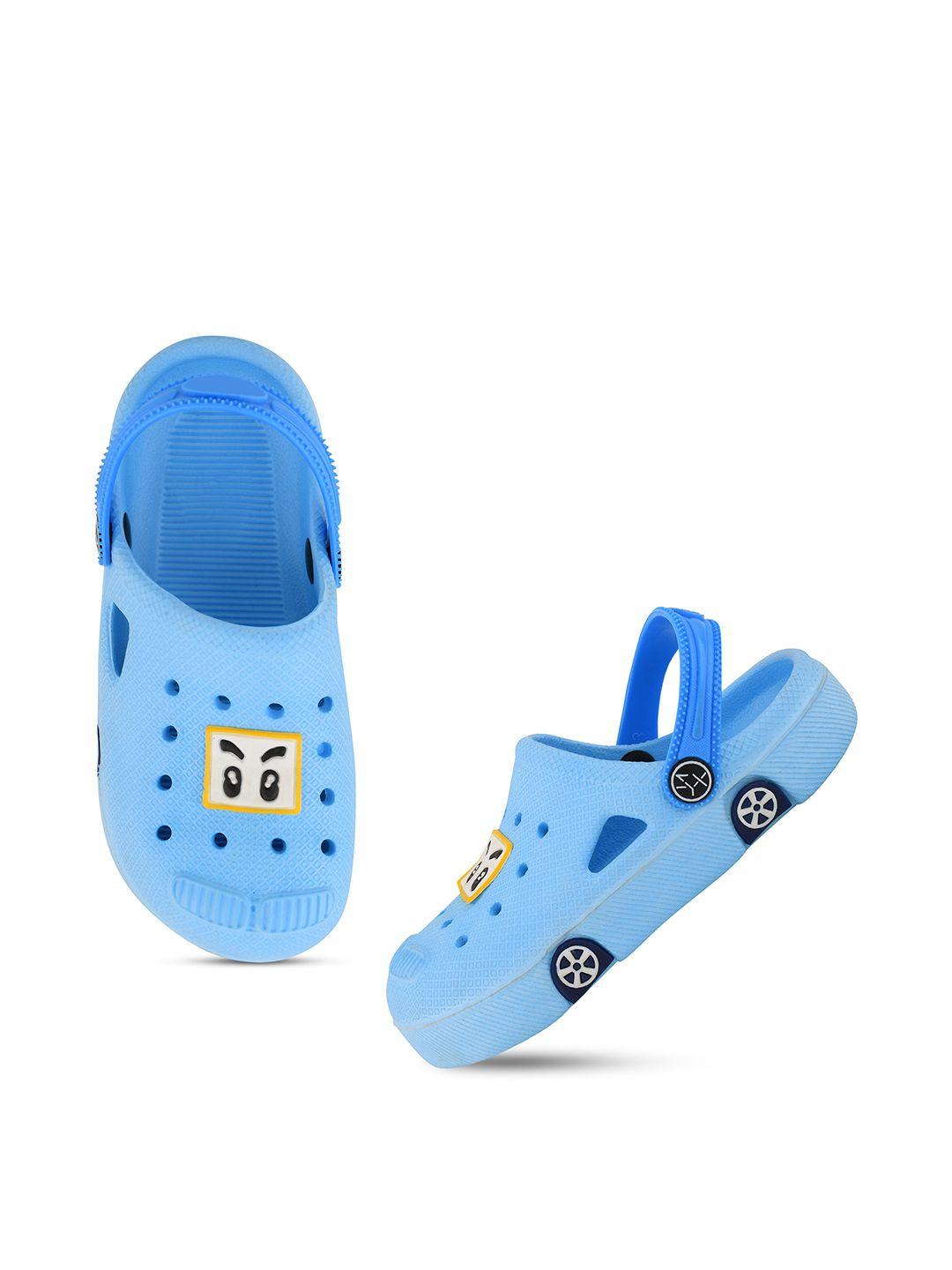 smartots kids textured clogs