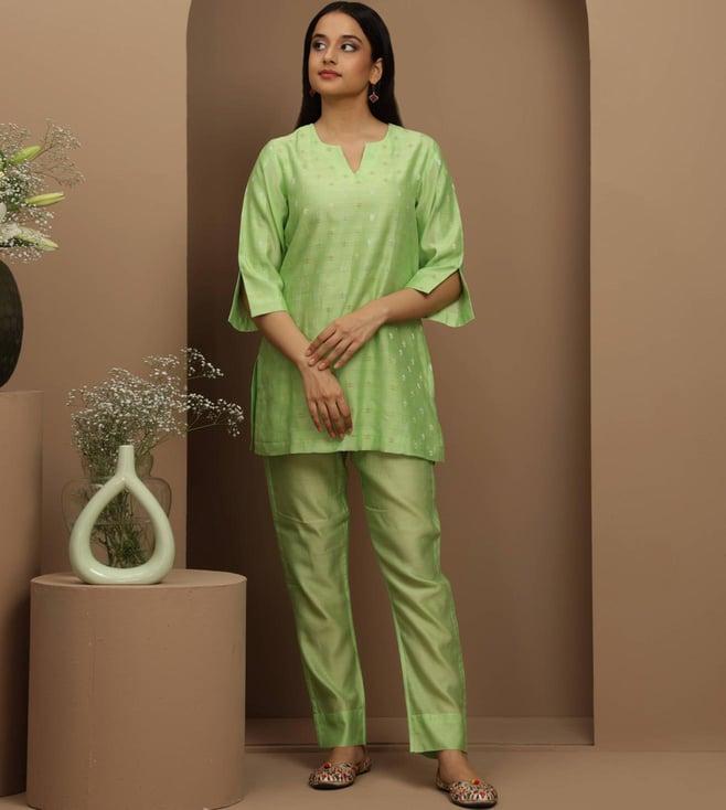 smriti gupta lime green adhvyam handwoven chanderi jacquard tunic paired with chanderi pants