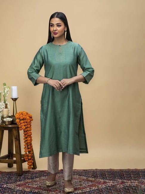 smriti gupta srijana green kurta