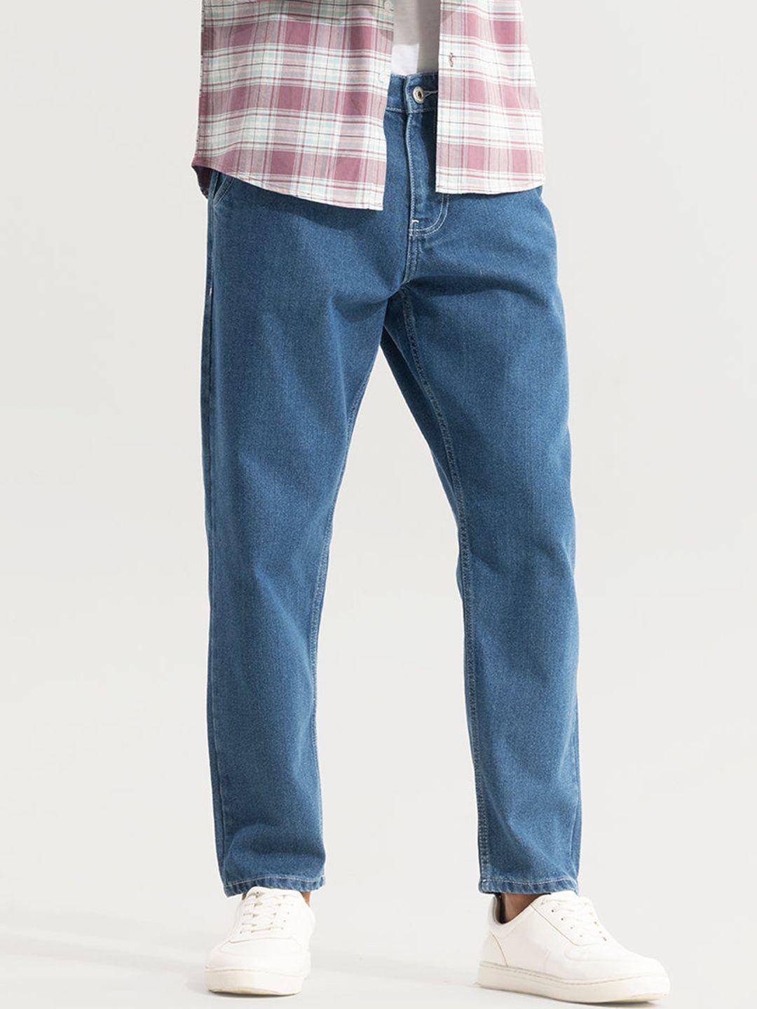 snitch-men-blue-straight-fit-clean-look-cotton-jeans